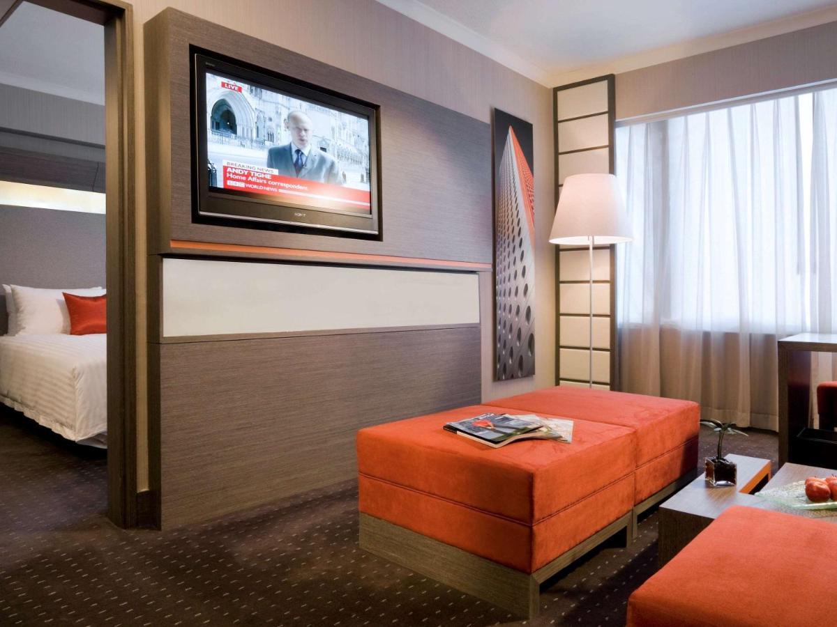 Novotel Nathan Road Kowloon 4*